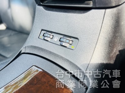 2011年出廠 LEXUS ES240 2.4 Navi版