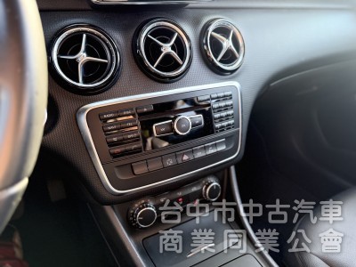 2013年 M-Benz A180 1.6T汽油渦輪