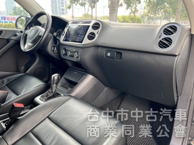 2014年 福斯 Tiguan(帝觀) 2.0TSi 汽油渦輪 GP小改款