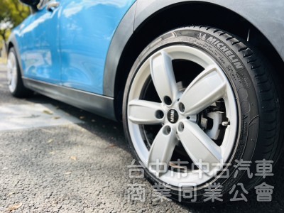 2015年款（2014年底出廠）全新改款 MINI Cooper 1.5T汽油渦輪 5門Hatch