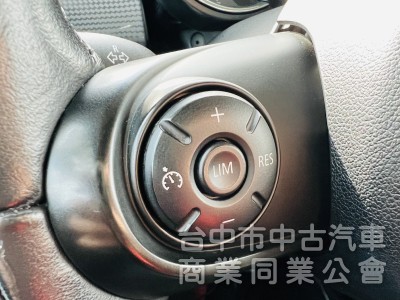 2015年款（2014年底出廠）全新改款 MINI Cooper 1.5T汽油渦輪 5門Hatch