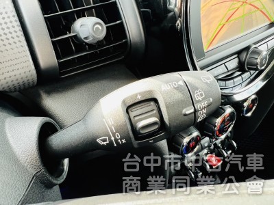 2015年款（2014年底出廠）全新改款 MINI Cooper 1.5T汽油渦輪 5門Hatch