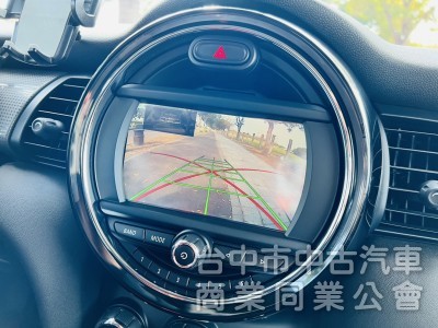 2015年款（2014年底出廠）全新改款 MINI Cooper 1.5T汽油渦輪 5門Hatch