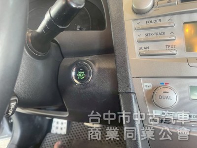 2009 CAMRY 2.4原版 認證 里程12.9萬 按摩椅 雷達 免鑰匙 