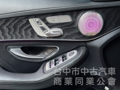2015 C300 原版 認證 AMG 氣氛燈 柏林之音 安卓機 全景天窗 里程 10.9萬