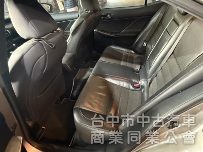 2013 頂級 IS300h F-Sport NAVI 大電池已更換 安卓機原版認證