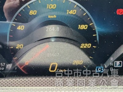 2018 BENZ A200 原版 認證  里程 8.5萬