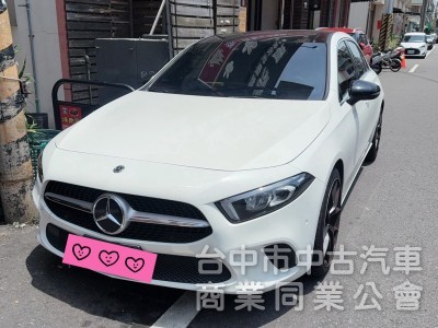 2018 BENZ A200 原版 認證  里程 8.5萬