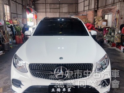 2017 原版 認證 AMG 氣氛燈  全景天窗 里程 9.2萬 總代理 360環景 電尾門 