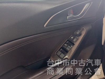 2016 MAZDA3 HUD 原版認證 盲點 LED頭燈 導航 免鑰匙