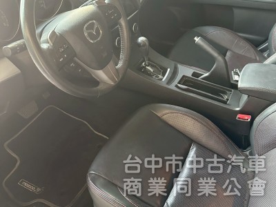 2013 MAZDA3 2.0 原版件 免鑰匙 天窗頂級款 雙區恆溫 安卓機
