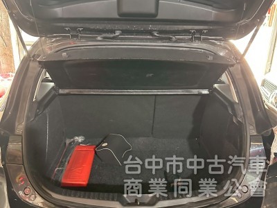 2013 MAZDA3 2.0 原版件 免鑰匙 天窗頂級款 雙區恆溫 安卓機