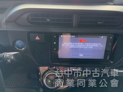 TOYOTA  PRIUS C 2016