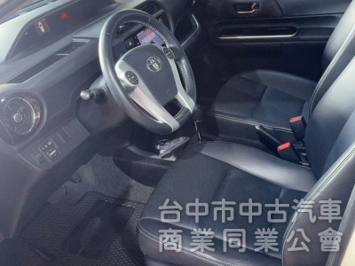 TOYOTA  PRIUS C 2016