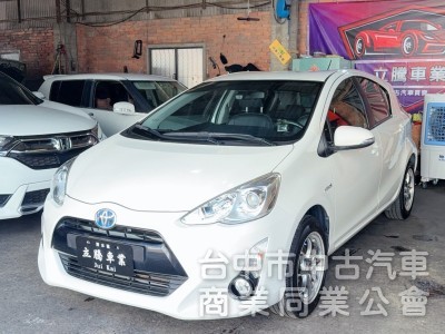 TOYOTA  PRIUS C 2016