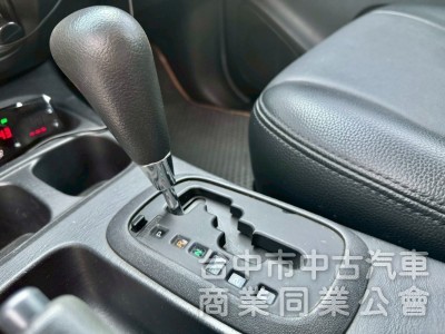 2013 TOYOTA INNOVA 2.0自排 一手車 全車原鈑件 客貨