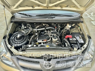 2013 TOYOTA INNOVA 2.0自排 一手車 全車原鈑件 客貨