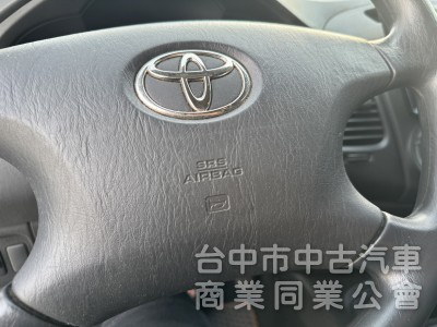 2013 TOYOTA INNOVA 2.0自排 一手車 全車原鈑件 客貨