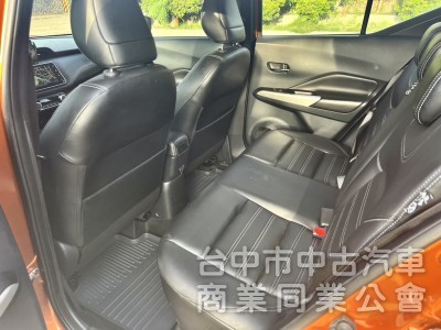 2019年 Nissan KICKS 1.5 智行旗艦版 限量雙色車身