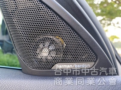 2020 BMW 118i 1.5 大改款全數位儀表 無線CarPlay 環艙氣氛燈組 全速域自動跟車 選配HK音響