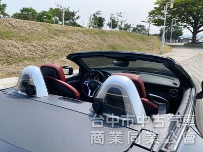 全新第三代 總代理 豪華版 市場超低里程 變色採光車頂 防風導流板 HK音響