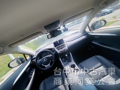 2019 NX200 菁英PLUS ACC自動跟車 車道偏離 盲點 全套摸門上解鎖 電動尾門