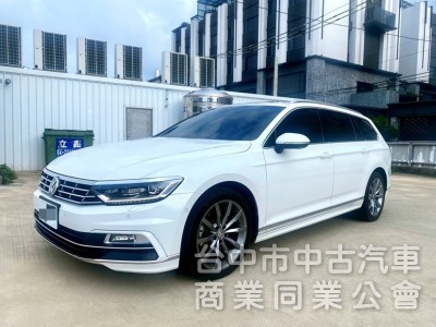 2019式 Passat Variant 330 R Line 超低里程 冷熱通風/按摩座椅 全景天窗 ACC自動跟車