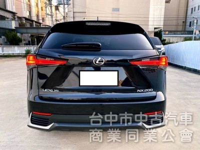 2021 NX200 全新改款運動版 超低里程 僅跑2萬 完全新車車況！選配360環景 電子式後視鏡