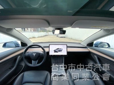 2022 LR 長程版 低里程 新式AMD晶片系統 新式CCS2 全車零件原廠保固中！