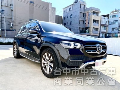 GLE450 4Matic 台灣賓士總代理 全程原廠保養 選配7人座 全套23P智慧駕駛 全景玻璃天窗