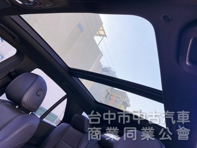 GLE450 4Matic 台灣賓士總代理 全程原廠保養 選配7人座 全套23P智慧駕駛 全景玻璃天窗