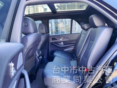 GLE450 4Matic 台灣賓士總代理 全程原廠保養 選配7人座 全套23P智慧駕駛 全景玻璃天窗