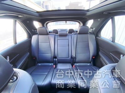 GLE450 4Matic 台灣賓士總代理 全程原廠保養 選配7人座 全套23P智慧駕駛 全景玻璃天窗