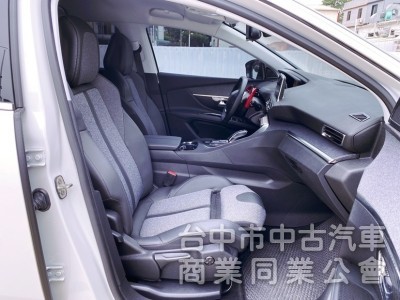 2020 5008全新第二代 1.5 BlueHDi Allure 市場稀有釋出！法式優雅美學 5+2 SUV