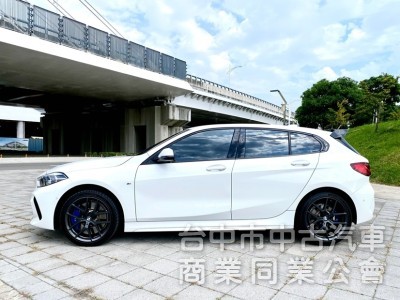 一手女用低里程 M Sport套件 全數位虛擬座艙 跑車化座椅 HK音響 手機數位鑰匙