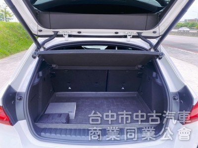 一手女用低里程 M Sport套件 全數位虛擬座艙 跑車化座椅 HK音響 手機數位鑰匙
