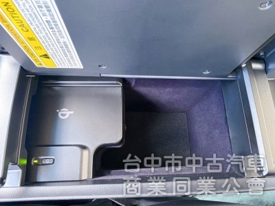 2020式 ES300h 旗艦版 全新第七代大改款 全速域自動跟車 車道維持置中 MK音響 360環景 抬頭顯示