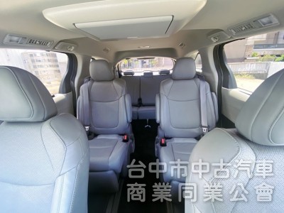和泰總代理 全新第四代 SIENNA Hybrid 鉑金版 冷熱通風座椅 HUD抬頭顯示 全速域自動跟車