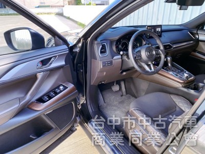 AWD 旗艦進化型 全新第二代 低里程 原漆原鈑件 新車味都還在！無線CarPlay 無線充電
