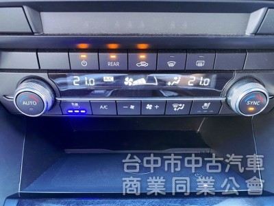 AWD 旗艦進化型 全新第二代 低里程 原漆原鈑件 新車味都還在！無線CarPlay 無線充電