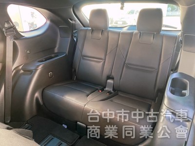 AWD 旗艦進化型 全新第二代 低里程 原漆原鈑件 新車味都還在！無線CarPlay 無線充電
