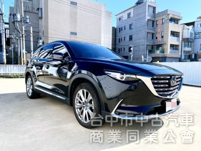 AWD 旗艦進化型 全新第二代 低里程 原漆原鈑件 新車味都還在！無線CarPlay 無線充電
