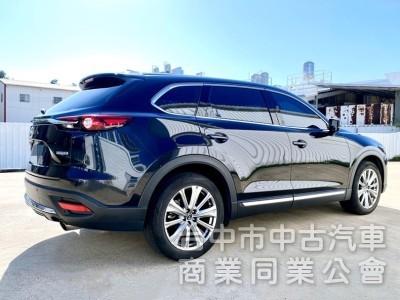 AWD 旗艦進化型 全新第二代 低里程 原漆原鈑件 新車味都還在！無線CarPlay 無線充電