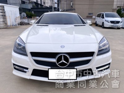 總代理 AMG豪華版 玻璃頂套件 防風導流板 AMG平底方向盤 HK音響 升級無線CarPlay多媒體影音