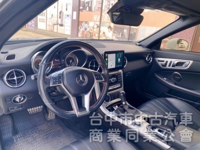 總代理 AMG豪華版 玻璃頂套件 防風導流板 AMG平底方向盤 HK音響 升級無線CarPlay多媒體影音