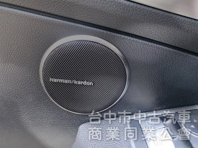 總代理 AMG豪華版 玻璃頂套件 防風導流板 AMG平底方向盤 HK音響 升級無線CarPlay多媒體影音