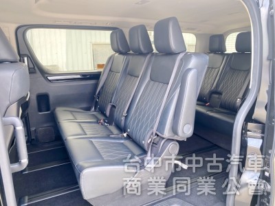 2024式 8人座豪華 市場稀有釋出 新增360環景 電子式後視鏡 CarPlay 原廠保固中！