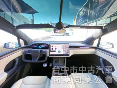 2023 全新改款 LR 7人座 選配米白內裝 EAP全智慧駕駛 YOKE方向盤 22吋Turbine輪圈