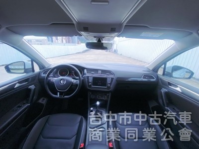 Tiguan 280 TSI Comfortline IKEY 電動座椅 ACC自動跟車 電動尾門 CarPlay！