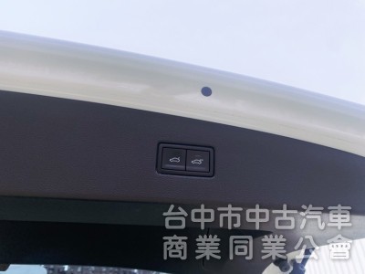 Tiguan 280 TSI Comfortline IKEY 電動座椅 ACC自動跟車 電動尾門 CarPlay！